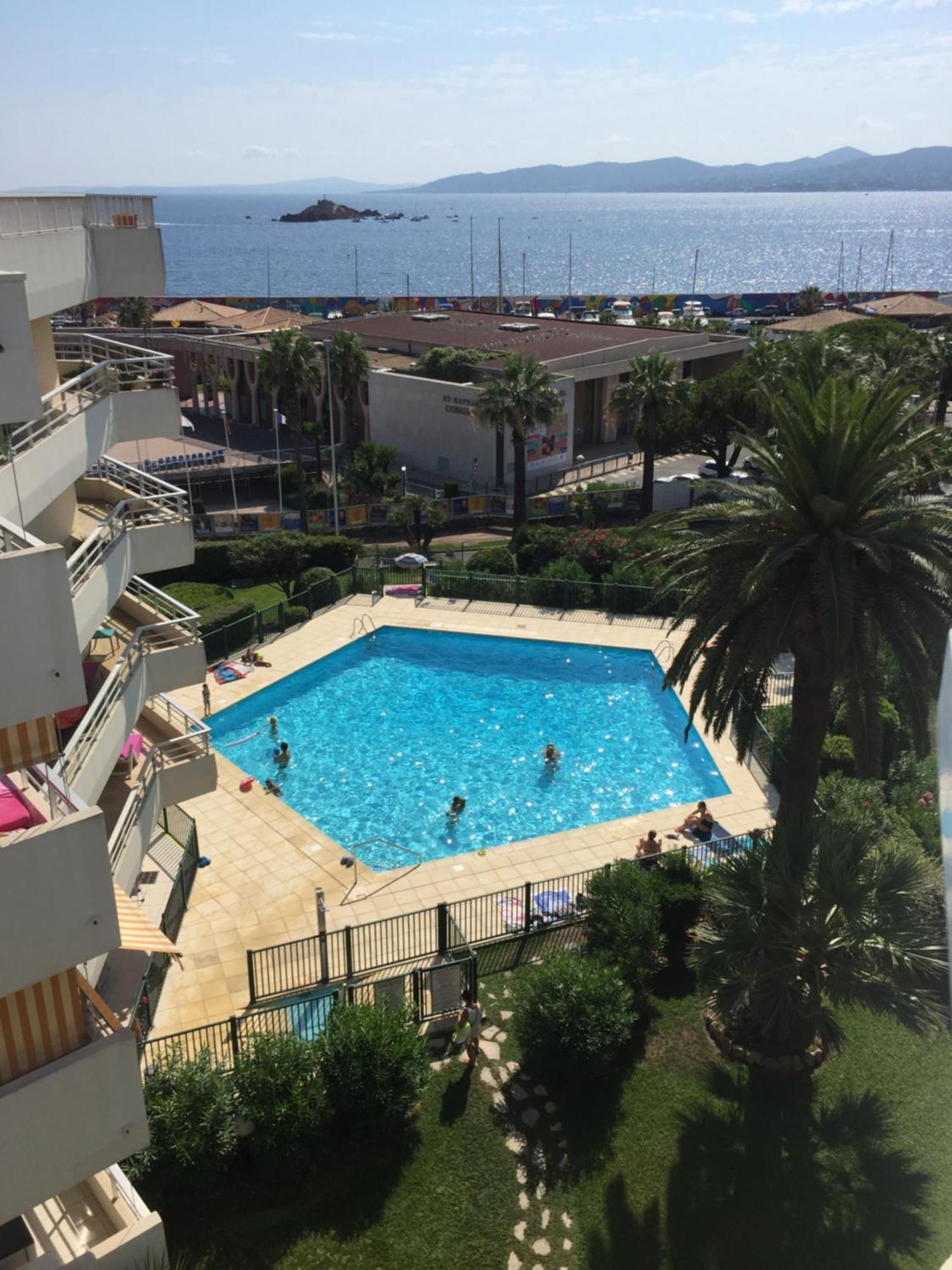Studio 127, Vue Mer Et Piscine, Port Santa Lucia Saint-Raphaël Dış mekan fotoğraf
